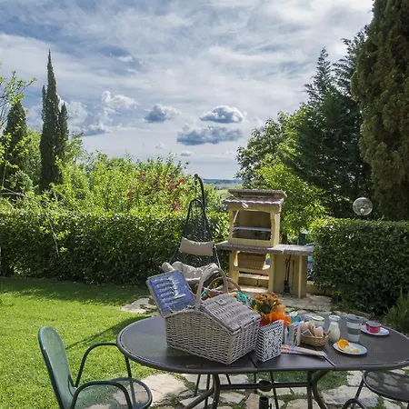 Lägenhetshotell La Coroncina 4*