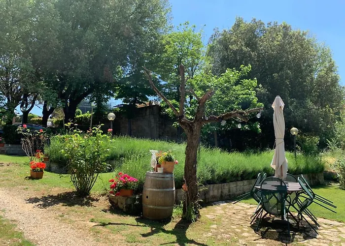 Lägenhetshotell La Coroncina 4*