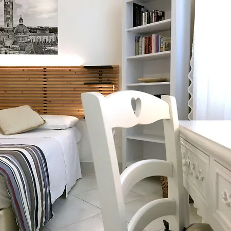 La Coroncina Aparthotel Siena