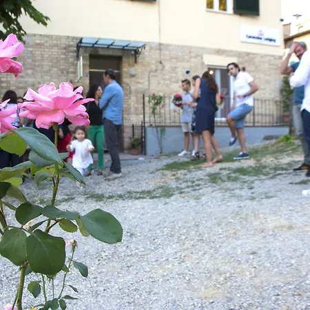 Lägenhetshotell La Coroncina Siena