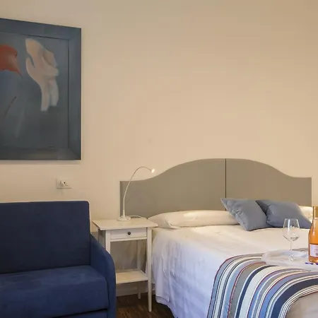 Lägenhetshotell La Coroncina Siena