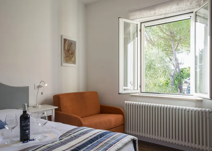 라 코론치나 로징 4*